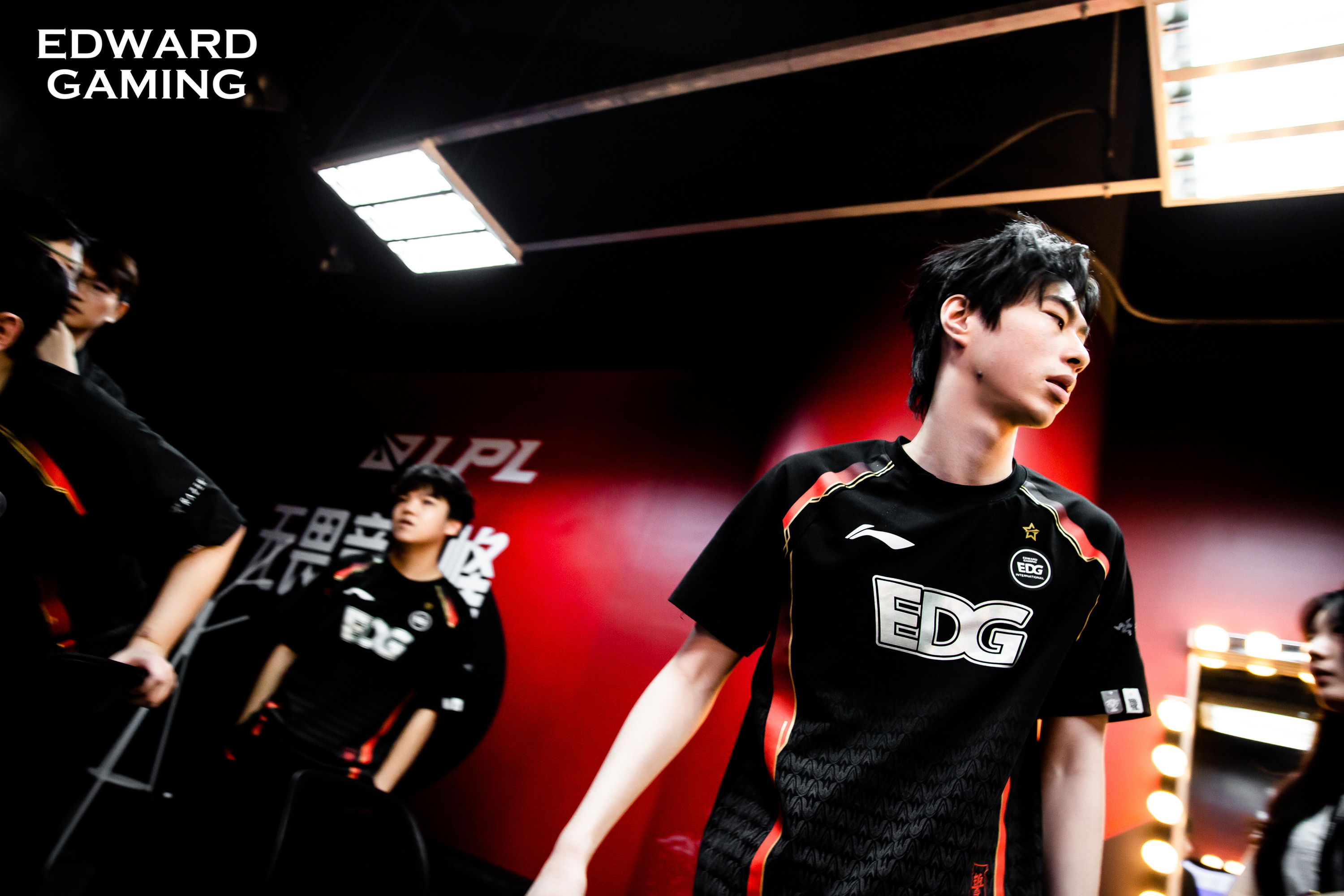 开云体育-关于Uzi连续五场比赛得分超过出色防守，勇士挑战极限！的信息